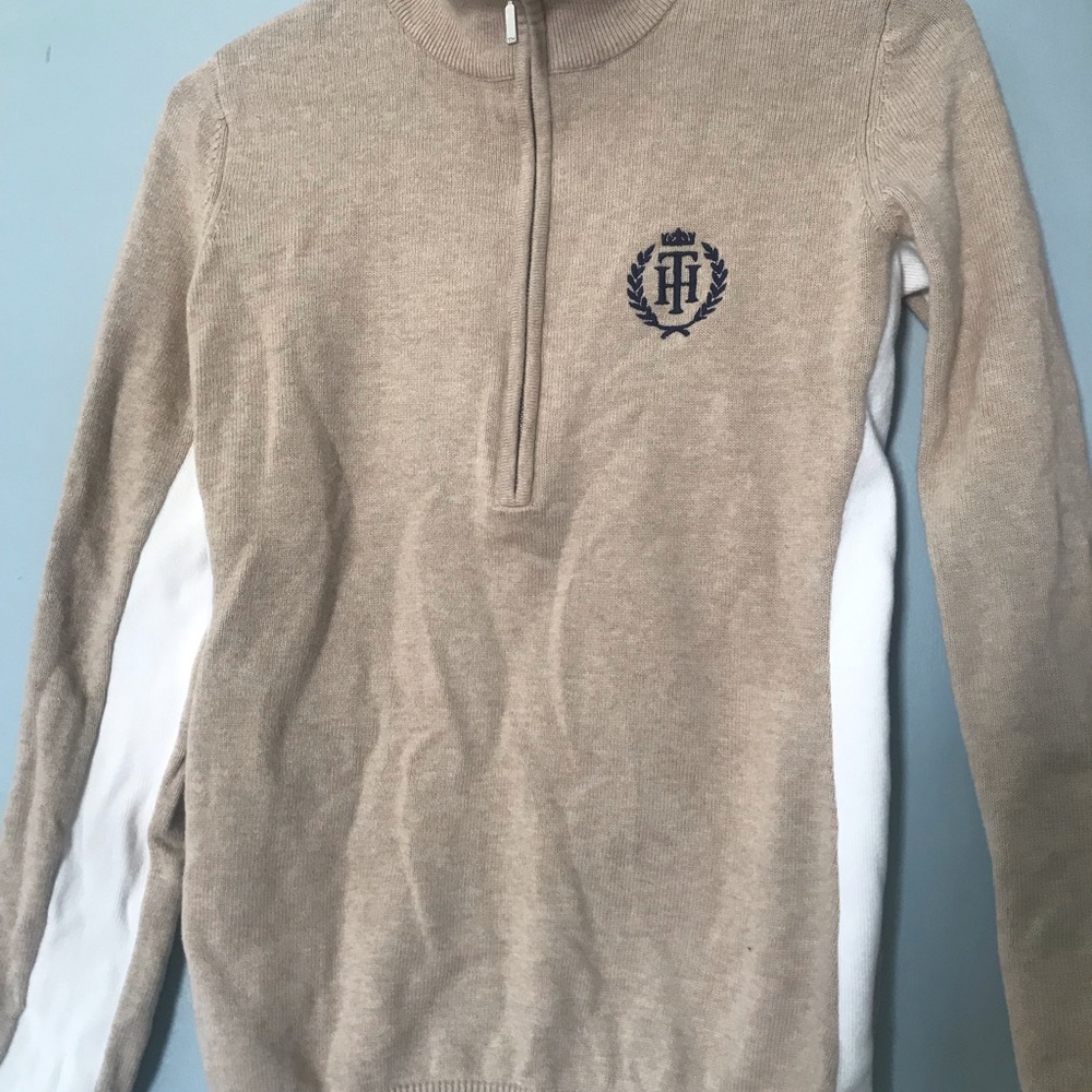 Sweater brand Tommy Hilfiger